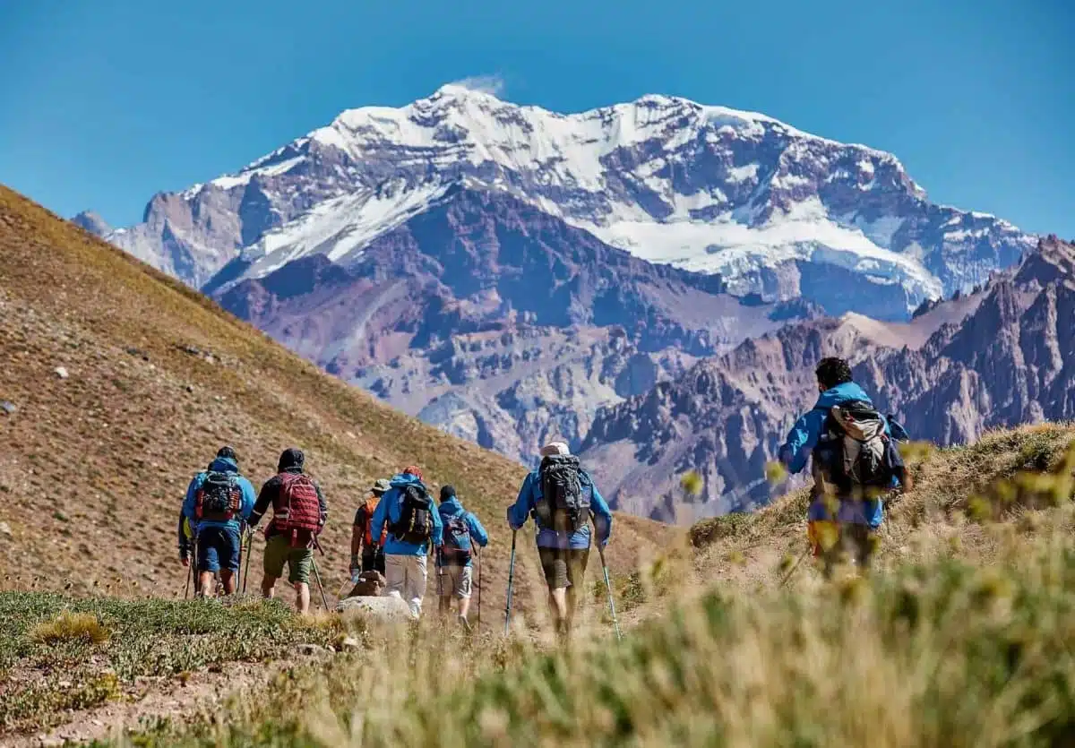 Experiencia Aconcagua | Alta Montaña & Laguna de Horcones