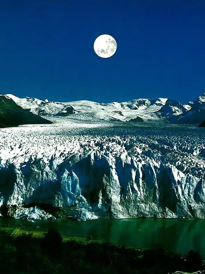 Glaciar Perito Moreno - Luz de Luna
