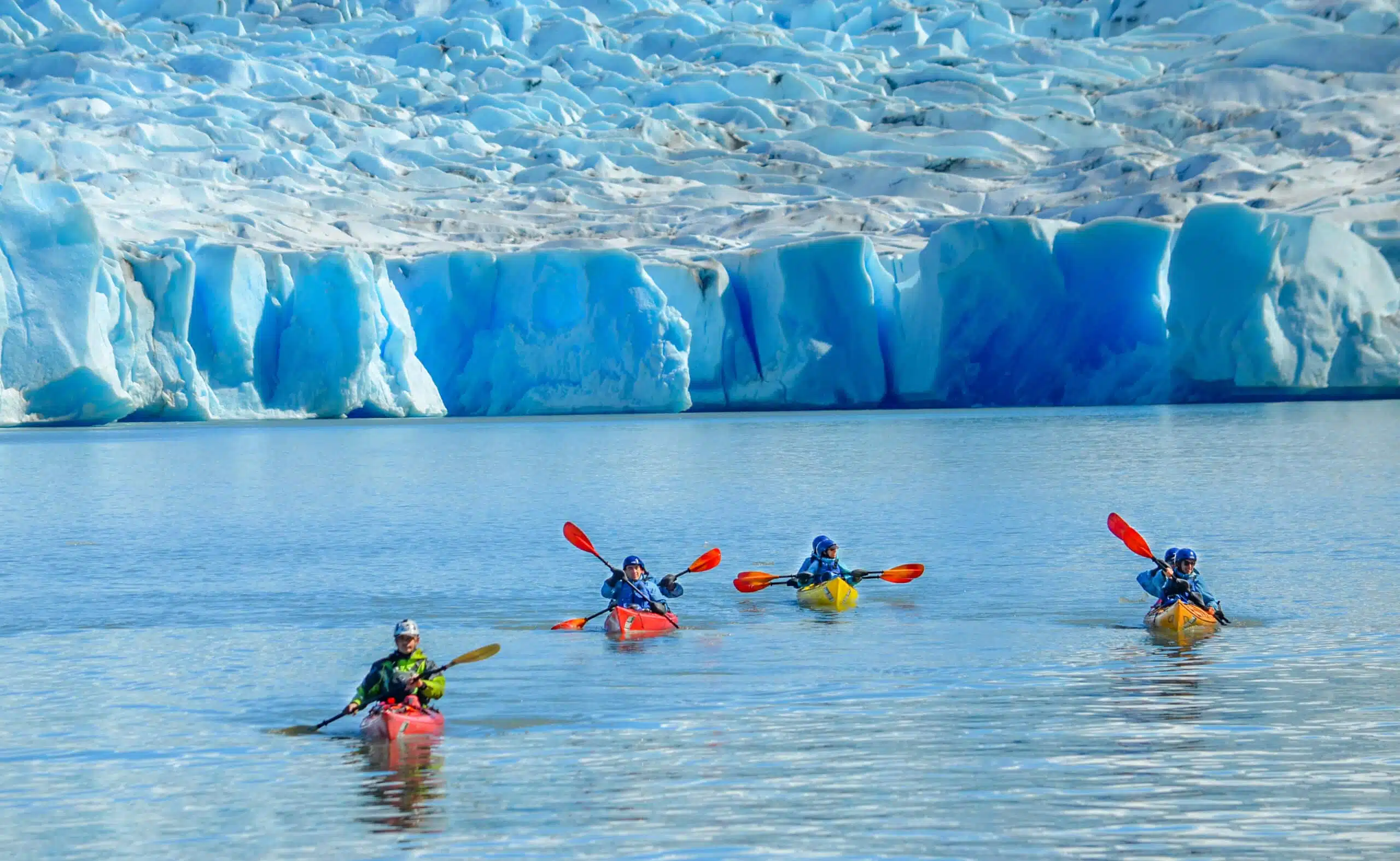 Kayak en Lago Grey